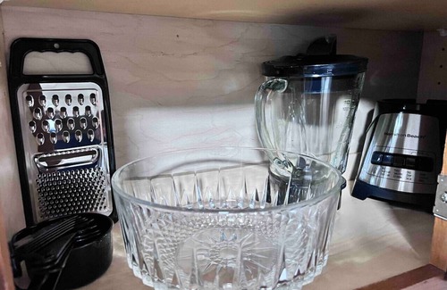 Pigeon Point House | 3 Min walk to Pigeon Point Park. Pets Yes