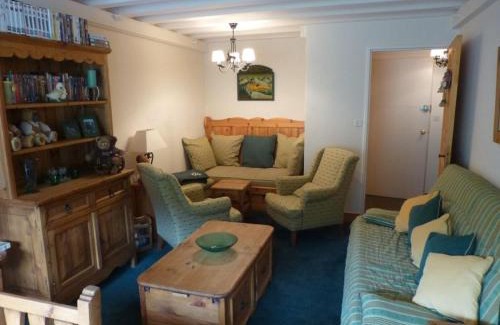 Courchevel Apartment | 3 pièces skis aux pieds, balcon, parking, animaux admis - FR-1-514-8