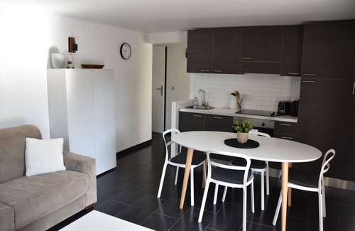 Cros-de-Cagnes Apartment | 3-room apartment in a detached house, close to beaches