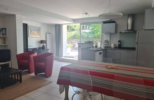 Anglet Apartment | 3-room apartment* in a beautiful Basque villa in Chiberta, walking distance to the beach