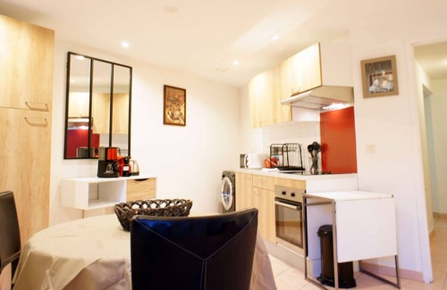 Digne-les-Bains Apartment | 3 rooms - City center - Garage