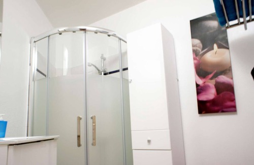 Digne-les-Bains Apartment | 3 rooms - City center - Garage