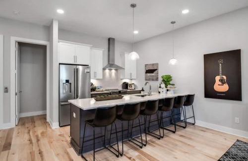 Nashville House | 3 Side by Side Nash Homes - Close to Honky Tonks