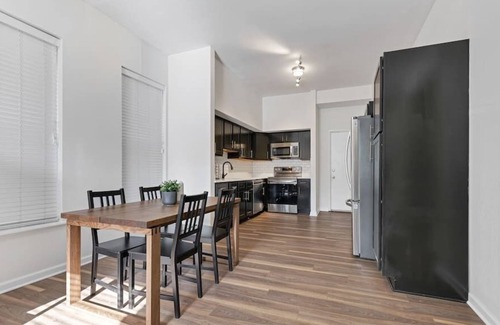 Tower Grove South House | 3 Story | Tower Grove South | Private Home