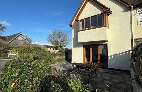 St. Just in Roseland Cottage | 3 The Bowling Green
