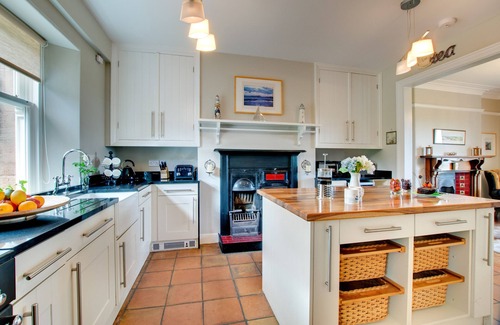Embleton House | 3 The Villas - Five Bedroom House, Sleeps 10
