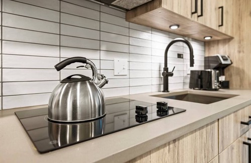 Navy Yard Hotel | 3 Units | Inviting Space w/Kitchen & Rooftop Views | Perfect for Exploring DC