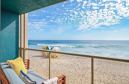 Carlsbad Village House | 3 Units, Ocean Front 2 Queen at Beach Terrace, Complimentary Breakfast