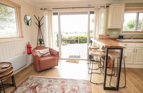 Nawton Cottage | 3 VALLEY VIEW LODGES, family friendly, with a garden in Helmsley