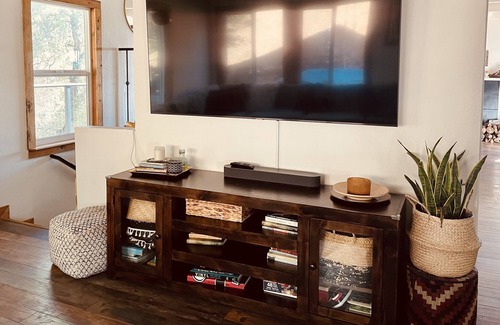 Cool House | 30 day plus rental in Gorgeous remodeled country house-10min to American river