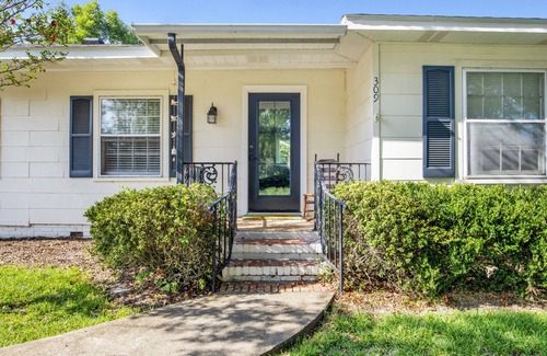 Fairhope House | 30 day rental - Downtown Fairhope