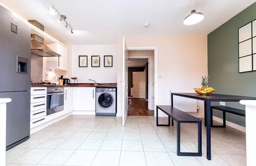 Peterborough House | 💚30% OFF 28+ night stays - Stonewort House - Welcoming Contractors/Families💚