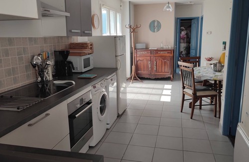 Saint-Georges-d'Oleron House | 300m from the village 1km from the beach. New decor in June with air conditioning