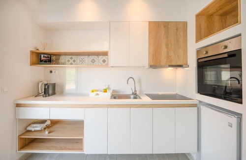 Olympiada Apartment | 300m from Olympiada Beach with a shared pool
