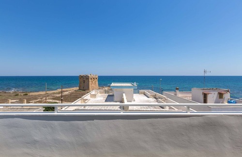 Casalabate Apartment | 3097 Residence Marelena- Villino Scirocco by Barbarhouse