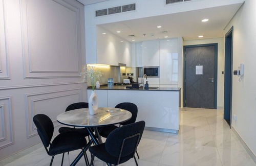 Dubai Apartment | 314 - 3BR- SAMANA GOLF ANTHONY BESCHON