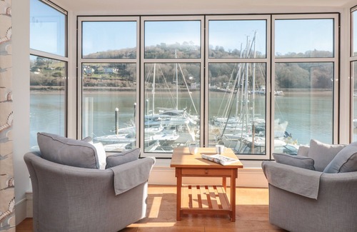 Dartmouth House | 33 Dart Marina
