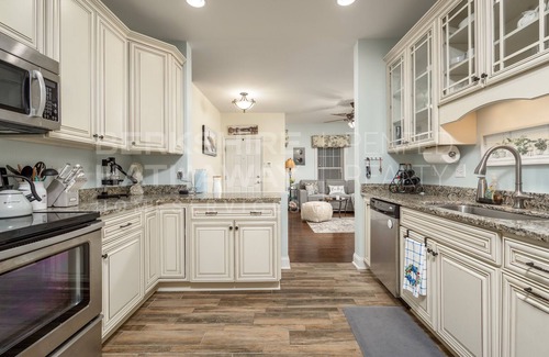 Long Neck Condo | ~33558 Windswept Drive Unit 1101 - Great first floor condo in The Peninsula