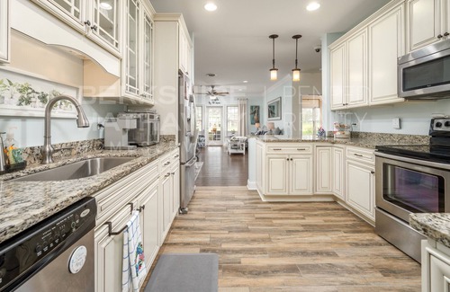 Long Neck Condo | ~33558 Windswept Drive Unit 1101 - Great first floor condo in The Peninsula