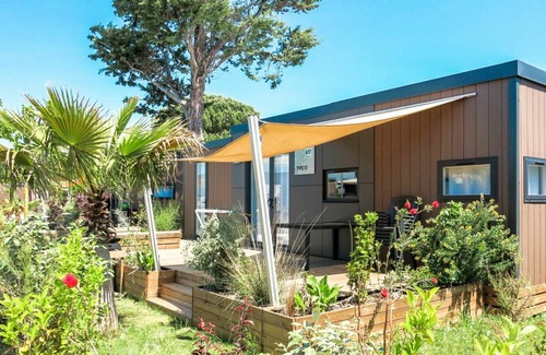 Les Cabanes de Fleury Other | 34 m² Accommodation ∙ 2 bedrooms ∙ 4 guests