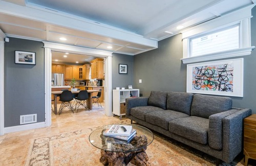 Northside House | 350 · Quiet Victorian Bungalow in downtown San Jose