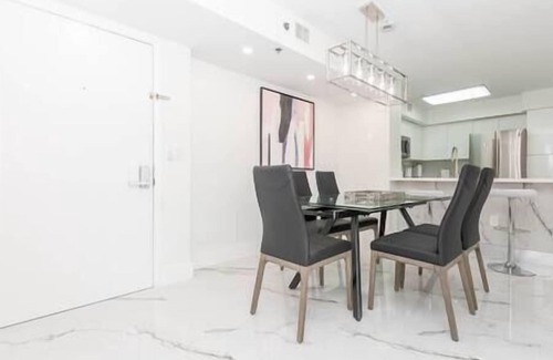 Sunny Isles Beach Apartment | 3503 Yacht Club at Aventura Lux 2 Bed 2 Brand New 2021