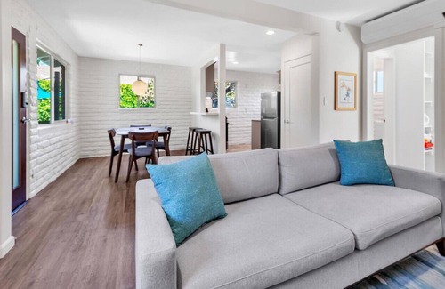 Carlsbad Apartment | 355 Hemlock Ave Back