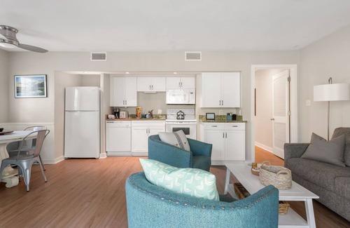 West Beach Village Condo | 3568 Seascape: 1BR, Screened Porch, Near Beach, Credit for Bikes/Beach Gear