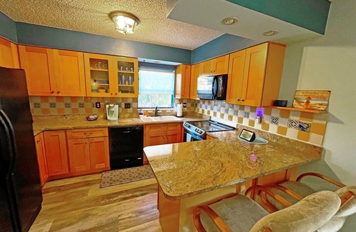 St. Augustine South House | 360 Shamrock Rd - Your Lucky Charm