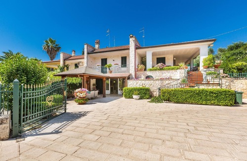 Selva di Fasano House | 3602 Villa Asia by Barbarhouse