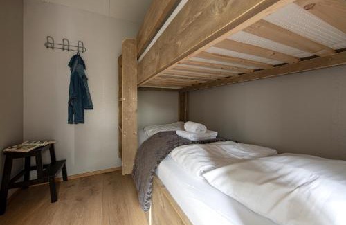Oisterwijk Ski Chalet | 37, located in a quiet & wooded area!