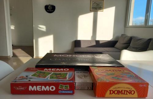 Chateaudun-Bannier Apartment | 37m2 lumineux face gare SNCF, WIFI, NETFLIX, café et thé offerts