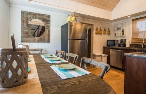 Hollywood Beach House | 3860O Hollywood Beach Shack