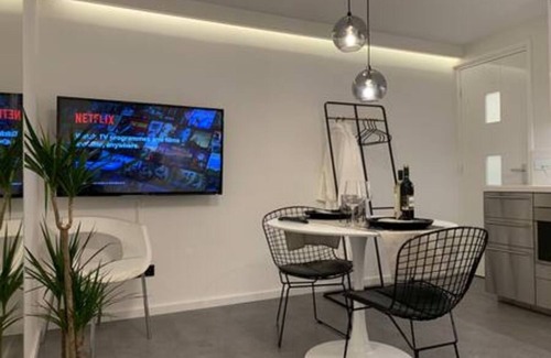 Delft Apartment | 38A Asvest · Hidden Gem of Delft heart of city center Delft