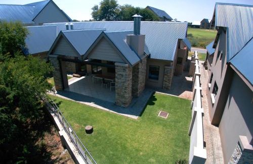 Vredefort House | 397 Vaal de Grace Golf Estate