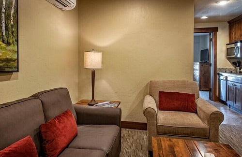 Peak 8 Resort | 3B Ski-In/Out-Pools-Spa-Movie Room Reservation