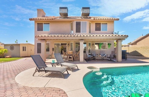 Peoria House | 3BD|Sports Complex close | Families|Pool|Spacious