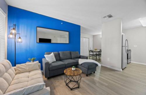 Pleasant Valley Apartment | 3BEDS, Resort, Pool, near UT 5mins to Downtown