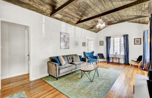 Kingston House | 3br 1bath - Spanish Beach Bungalow MainHouse