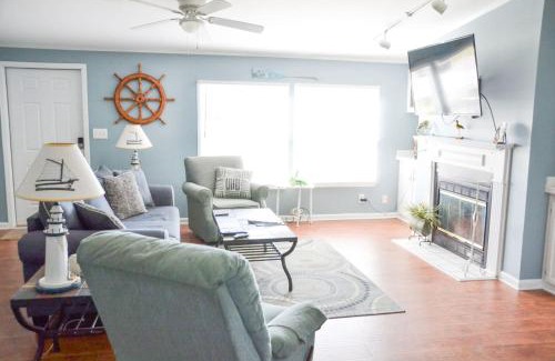 Smyrna House | 3BR Cottage Waterfront Wade Creek Fishing Boating