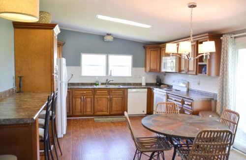 Smyrna House | 3BR Cottage Waterfront Wade Creek Fishing Boating