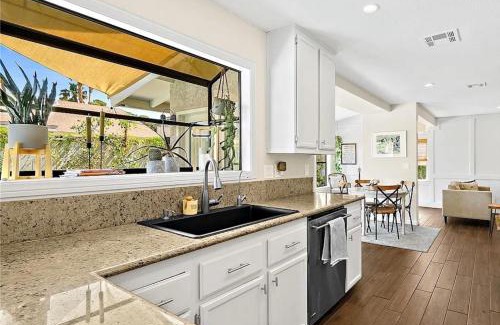 Spring Valley House | 3BR Desert Oasis: King Bd W/POOL