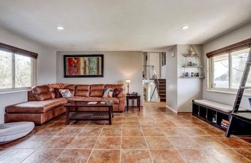 Loveland House | 3br Paws & Relax By Sweetheart Stays