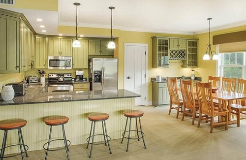 Jeffersonville Condo | 3BR Presidential Smugglers’ Notch-Adventure Awaits