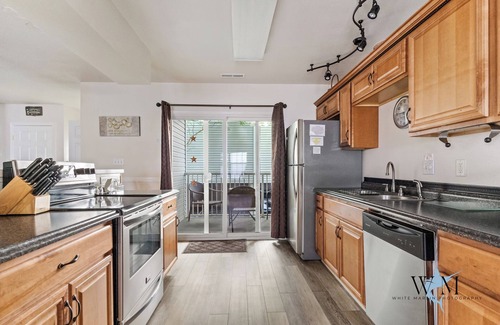 Ocean City Apartment | 3BR Townhouse Steps from Ocean City Inlet