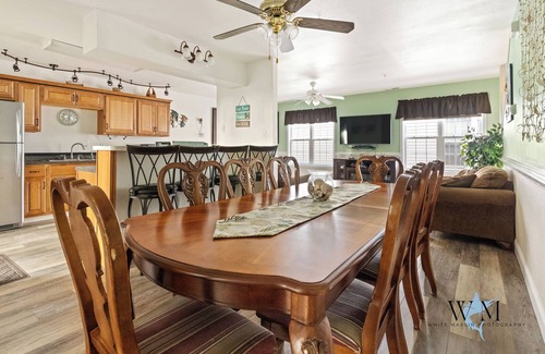 Ocean City Apartment | 3BR Townhouse Steps from Ocean City Inlet
