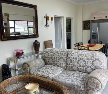 Kareeberg Apartment | 3D Annie's Place Rawdons Country Estate