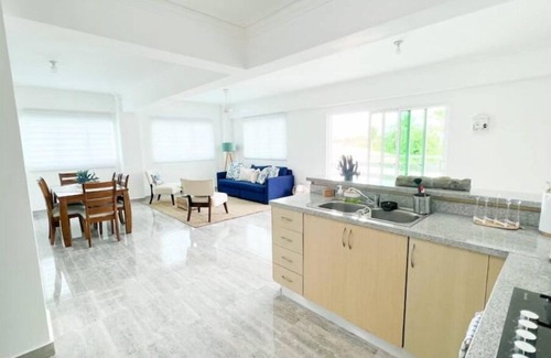 Caribbean Islands Apartment | 3N - 2 Bedroom, free parking, close to the beach
