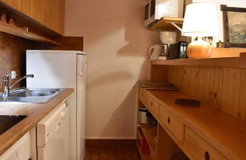 Meribel Apartment | 3P Apartment with Mezzanine - 50m from Slopes - Pets & Parking - Méribel