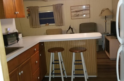 Ocean Beach I Cottage | 3rd House from the Beach in Ocean Beach Surf Club U1